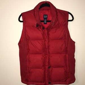 GAP red vest